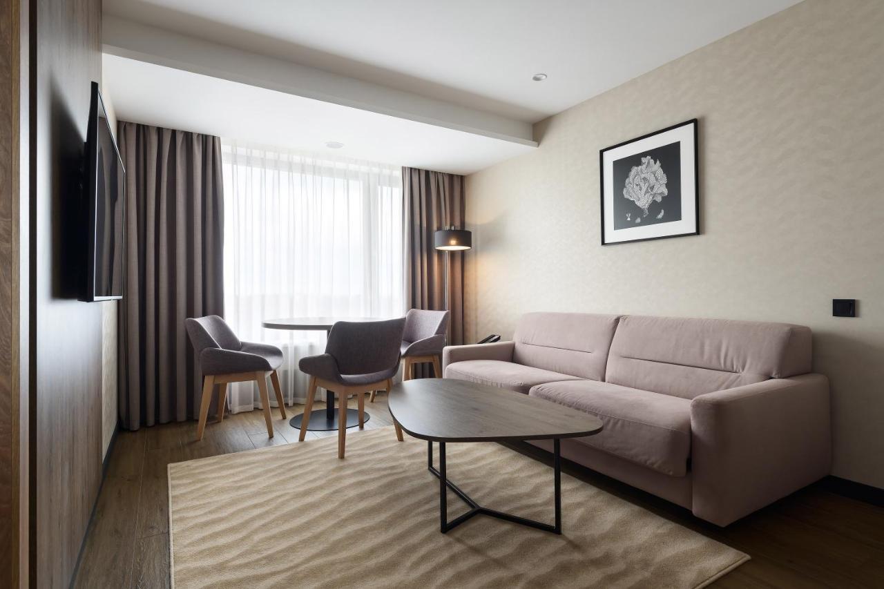 Premier Hotel Odessa Ngoại thất bức ảnh Suite