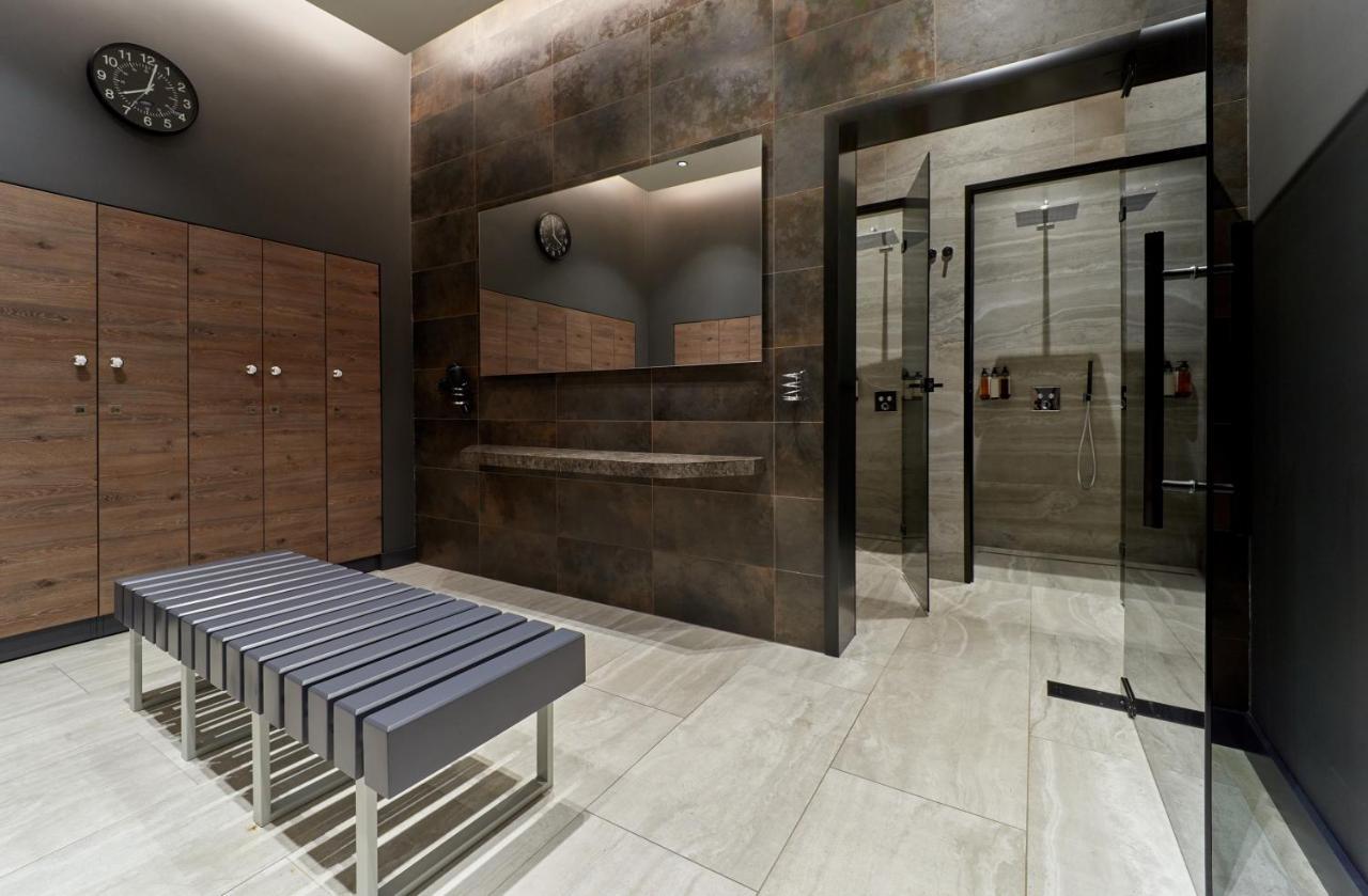Premier Hotel Odessa Ngoại thất bức ảnh Locker room